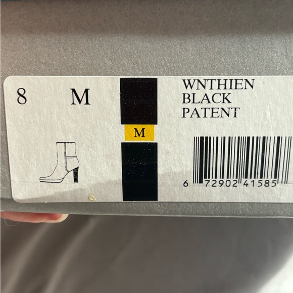 Nine West patent leather boots, 3” heel and inside zipper. NEVER WORN WITH BOX - Picture 8 of 8